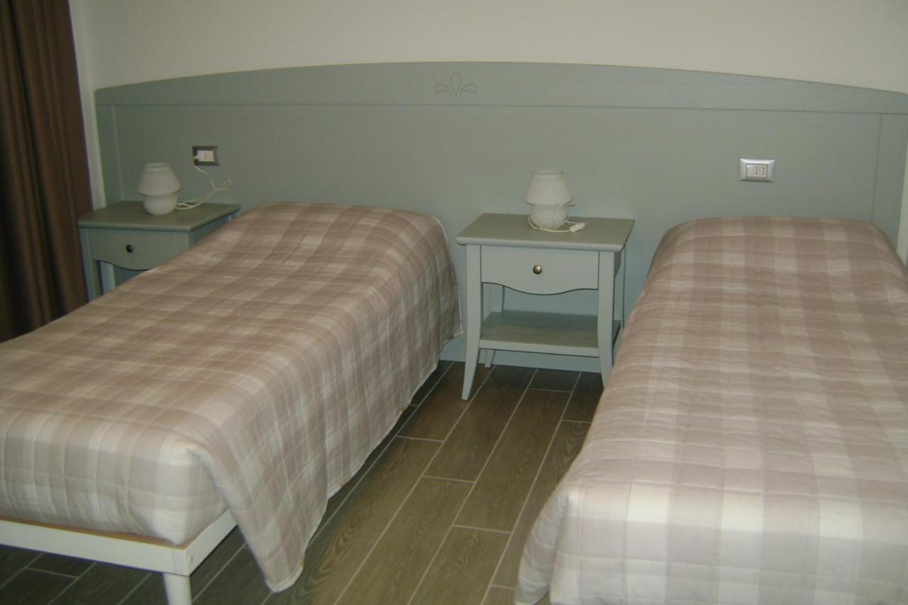 Affittacamere Rubino Guest House 庞特内阿尔比 外观 照片