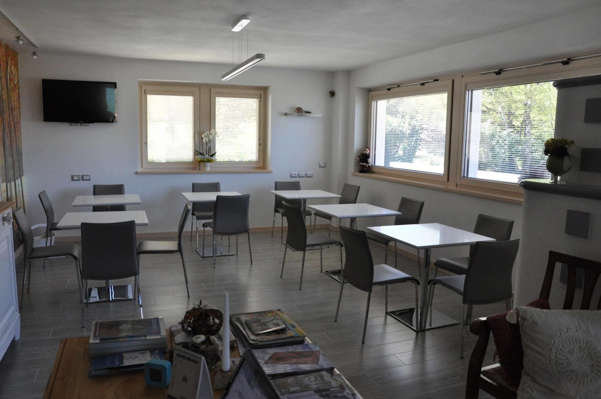 Affittacamere Rubino Guest House 庞特内阿尔比 外观 照片